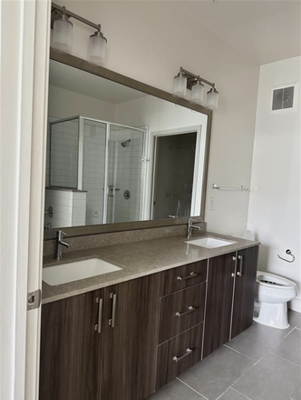 Bathroom - Platform at Grant Park Apartments