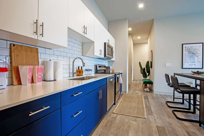 Kitchen - Ascend Richmond Apartments
