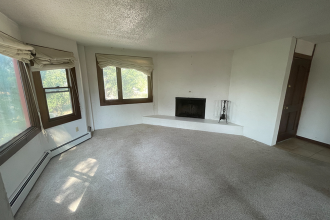 3 - AUGUST PRELEASING: 3030 Folsom St #D Apartments