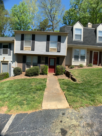 Exterior - Spacious 3BD/2.5 BA townhome available near NCSU on Wolfline !