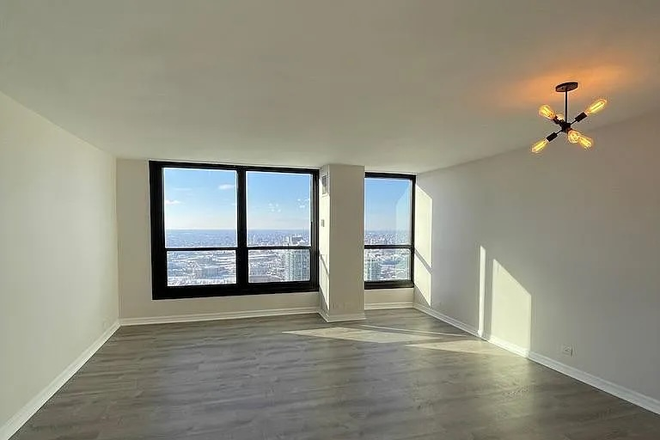 Living Room - Beautiful Views from the 50th Floor Condo
