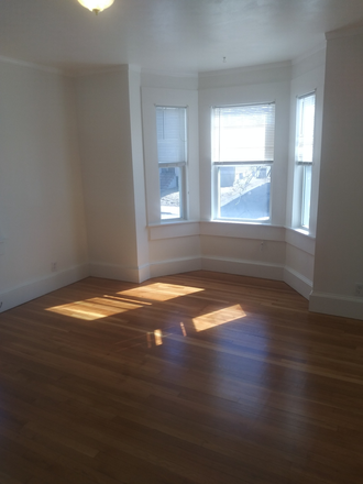 Bed - Brandeis on Vernon 1 bedroom LARGE  Bedrooms living room, and kitchen.