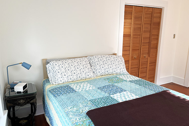 Bedroom w/ queen sized bed - The Plant and Book House