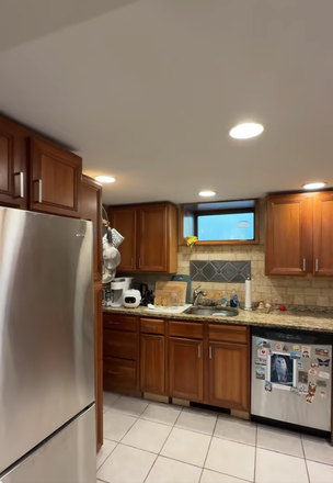 kitchen - **NO BROKERS FEE!* Spacious 3 Bed / 2 Bath w/ LAUNDRY IN UNIT! Avail. 9/1/26!!