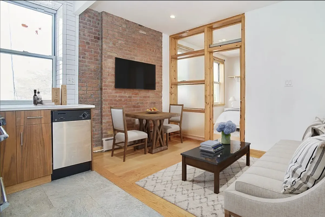 Common Area - 75 Baxter Street Apartments