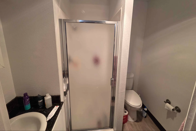 Bathroom - Capri Cornerstone Apartments