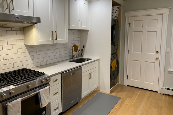 kitchen - 7 Netherlands Rd. Unit 3 Brookline, MA 02445 Condo