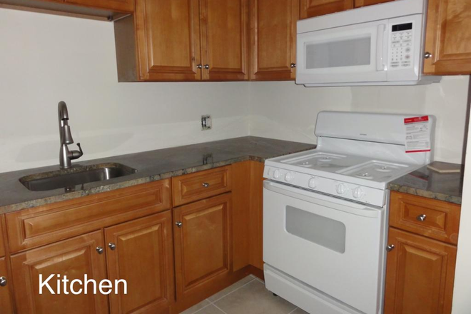 Kitchen - 8407 Potomac Avenue Townhome