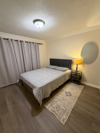 Bedroom - 1-bedroom condo by Emory University