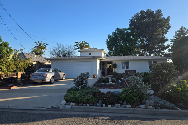 Street view - Room for Rent in Quiet Orange Neighborhood