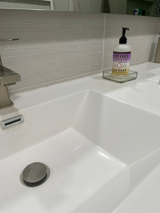 Spacious Bathroom Counter - Furnished Room with Private Access & Walking Distance to UCI Shuttles (Shared Housing)
