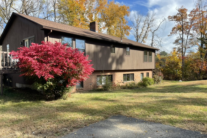 House - 64 Summer St.    4 Bedroom
