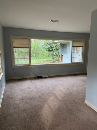 Photo - 1315 Azalea House