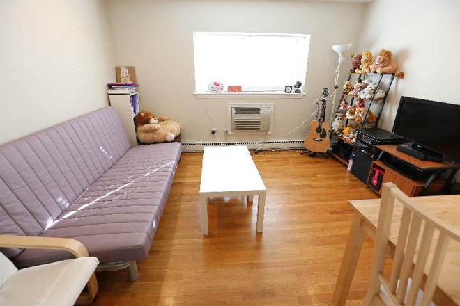 LIVING ROOM - EUSTON RD 1 BED PET FRIENDLY FOR IMMEDIATE MOVE IN ***NO FEE*****