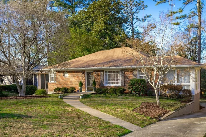 Exterior of house. Sub lease room far left. Parking far right. - Charming Urban Oasis - 1 mile from Emory - Utilities Included Spring Sublet: Available Late Dec 24 House