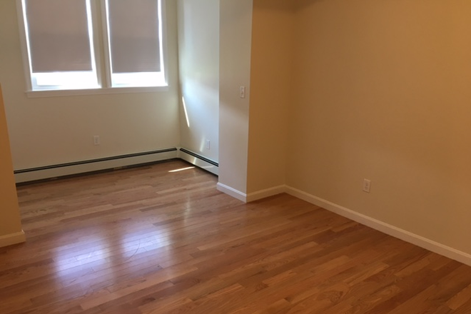 Visit hubrealtyproperties.com - Handy 2 bedroom apartment, with new kitchen and private entrance