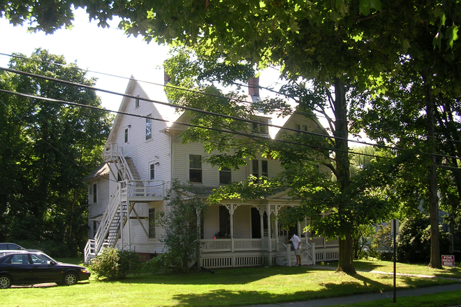 House - 107 East Pleasant St. #1 Apartments