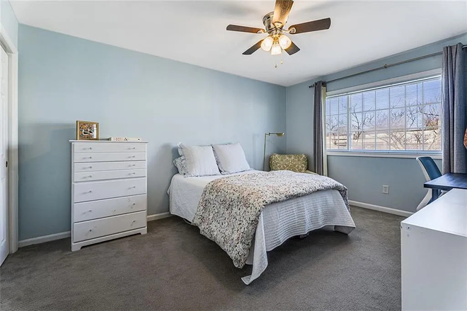 Bedroom - A room for rent in 2/2 private condo