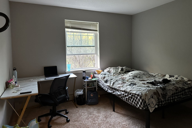 Bedroom - Mill Valley Townhome