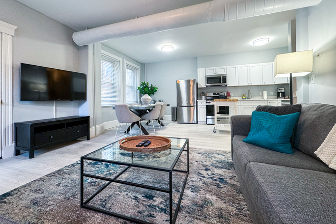 Living Area - WAS6361 Newly Renovated, Spacious 3 Bed, 2 Bath with Patio Apartments