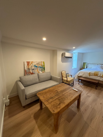 couch, living area - Spacious patio apartment