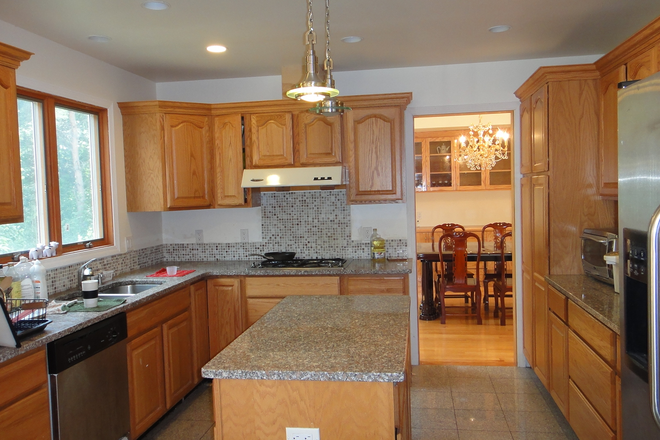 Kitchen view2 - A furnished master bedroom in Amherst on bus route House