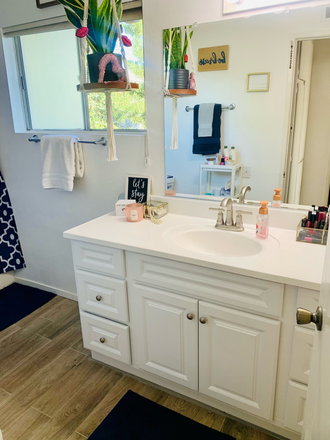 Bathroom - HUGE 3 BED 2 FULL BATH AVAIL JUNE 1 2026 WALK TO CHAPMAN, DODGE ORANGE CIRCLE Triplex