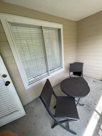 Balcony - Beautiful apartment Everything Included!!!