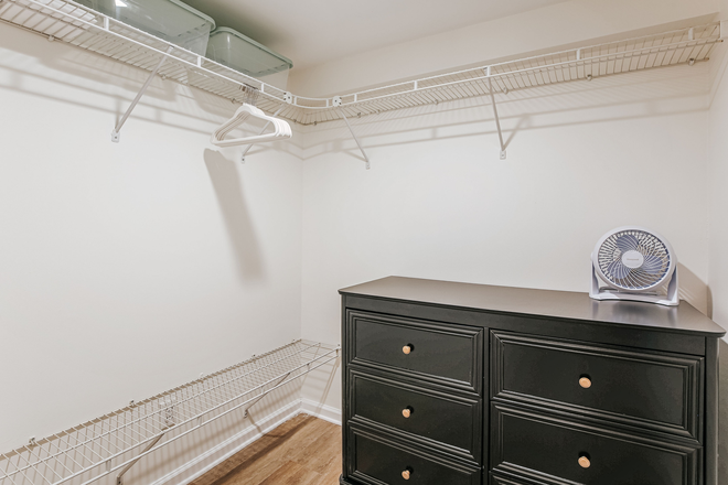 Closet - Now Pre-Leasing for the 2026-2027 UVA School Year! Minutes to UVA Grounds/Hospital Apartments