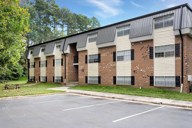 Outside Apt view - Chapel Tower Apartments. Budget-Friendly Room Available. Mid-Feb Move-In. Opp Duke We