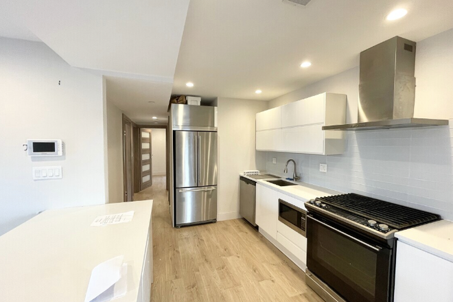 Kitchen - Apartment