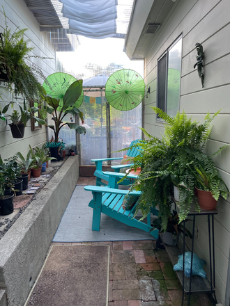 private patio - Kensington/El Cerrito In-law unit with private patio