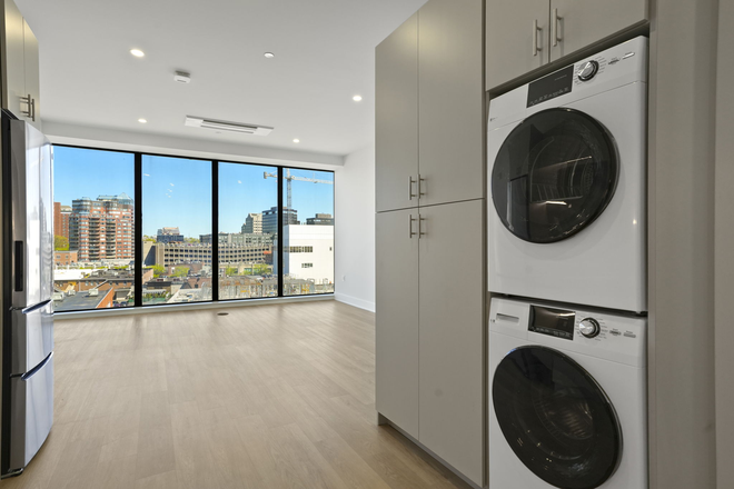 A few steps in from front door - 460 Summer — Brand New Studio Directly Across from UConn Stamford, In-Unit Laundry, Full Kitchen Apartments