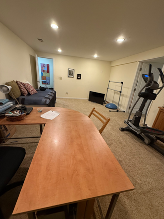 Family room - 1 BR/1 Ba in Boulder home. Shared bathroom, new kitchenette and family room  $1150 Rent inc utiities