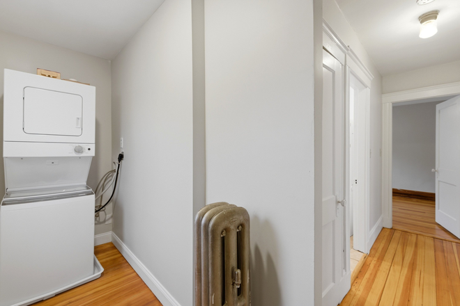 Laundry Room - spacious, sunny 2 bedroom walking distance to campus