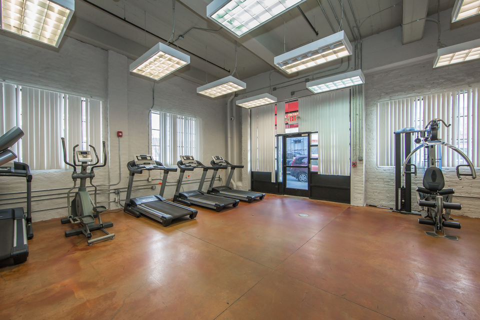 Virginia Commonwealth University Off Campus Housing Search District Square Apartments (0BR