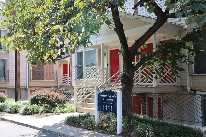 Exterior - Preston Square Apartments