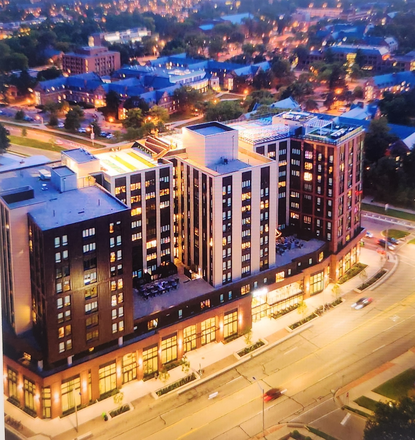 Outside view - Hub On Campus East Lansing