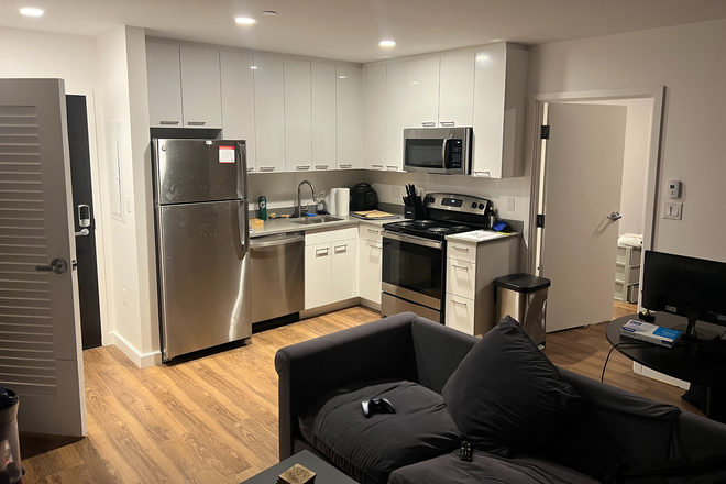 Living Room - Soldiers Field 1