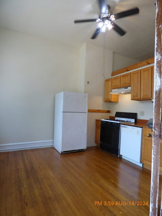 Kitchen - Cozy one Bedroom Apartment