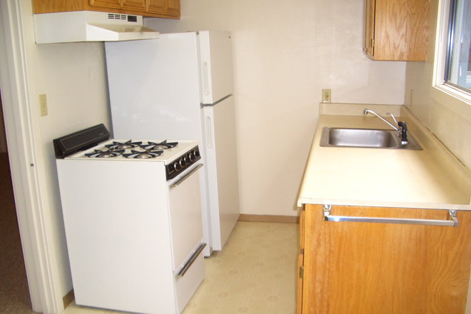 5 - This is a nice studio apartment with modern fixtures and appliances