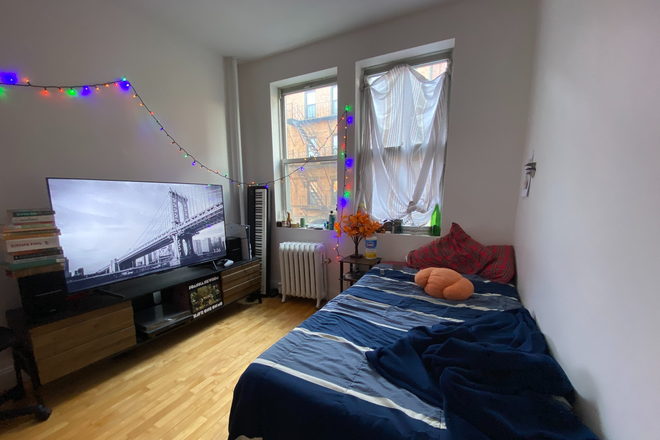 Bedroom - Sunny 1Bed on Symphony *NO broker fee* Apartments