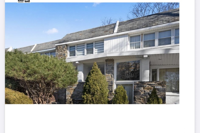 front house - Paradise In The Park House