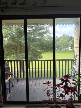 Balcony - Foxridge apartments