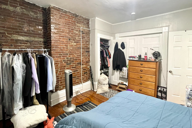Bedroom - Beacon Hill 2 Bed with Exposed Brick & Modern Finishes! Apartments