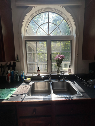 Kitchen - Walkable House Near Campus — Roommate Wanted (Female Preferred)