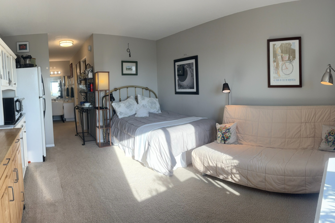 Studio Efficiency - Fully Furnished Studio Efficiency Condo at Watergate at Landmark Complex