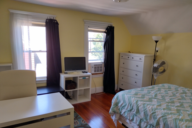 Bedroom - Fully furnished bedroom in Somerville Apartments