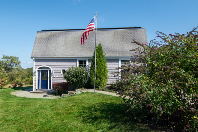 Front of House - Available for a group of 4! 4 Bedroom home in Point Judith!