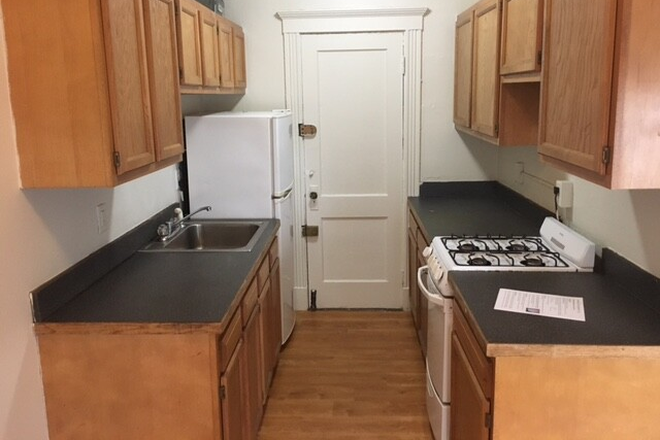 Q - Large 1 bedroom Apartments